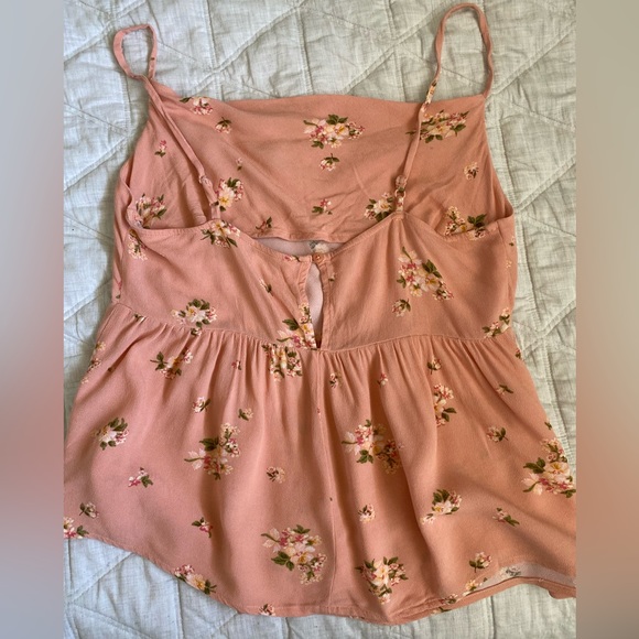 American Eagle floral peplum spaghetti strap - Picture 3 of 5